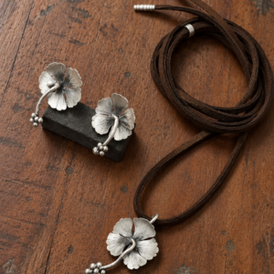White Hibiscus (Full set)